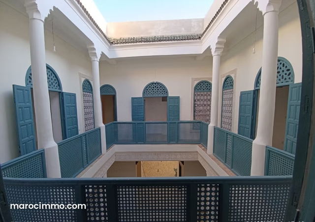 Vente Riad Rénover titré 7chambres à Zaouia Abasia — Marrakech