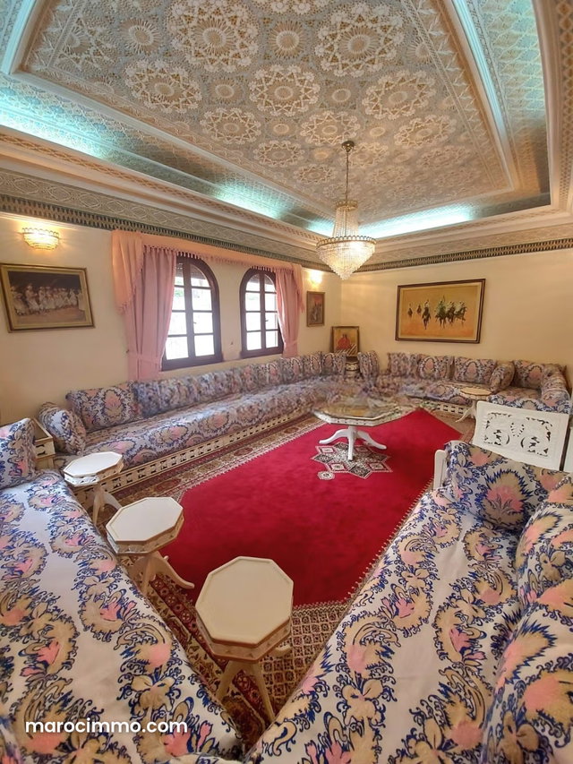 Magnificent villa for sale in Sidi Maarouf. 5 large rooms. Fireplace, pool — 4