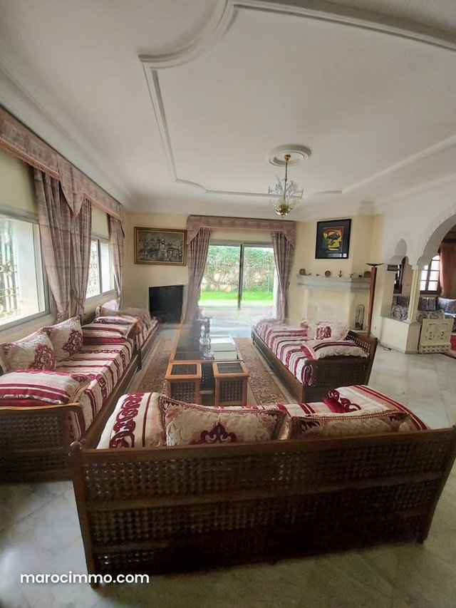Magnificent villa for sale in Sidi Maarouf. 5 large rooms. Fireplace, pool — 3