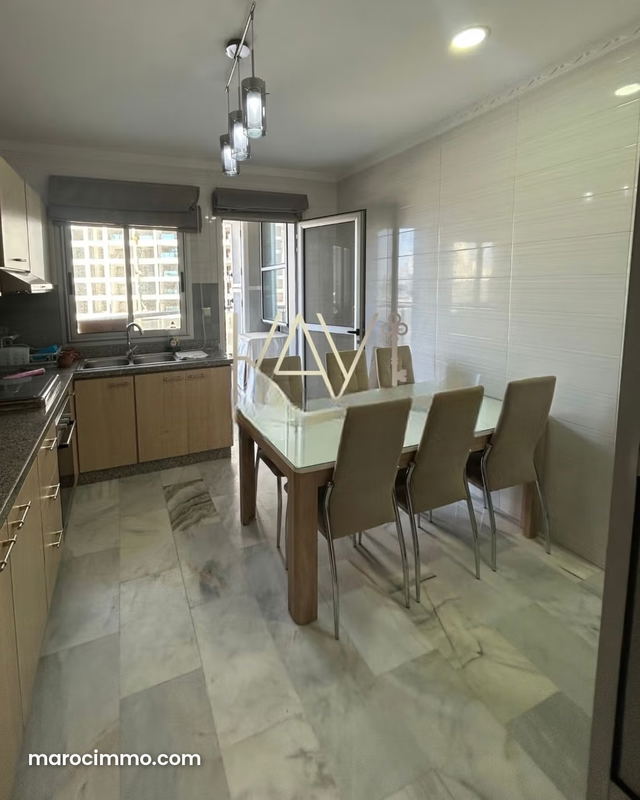 Apartment for sale or rent with sea view — Tangier
