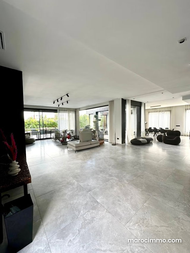 Magnifique villa à vendre ville verte — 2