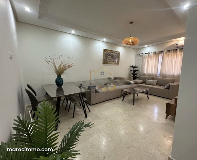 Appartement Lumineux À Louer Avec Piscine — 2