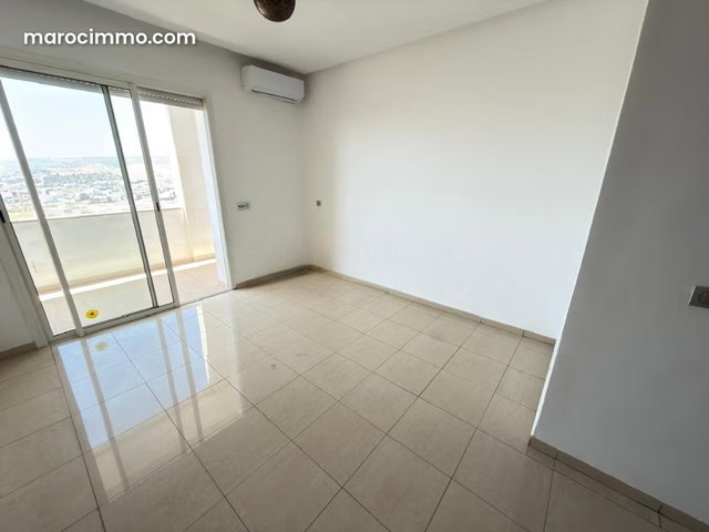 Superbe appartement 145 m² avec vue mer & montagne — 2