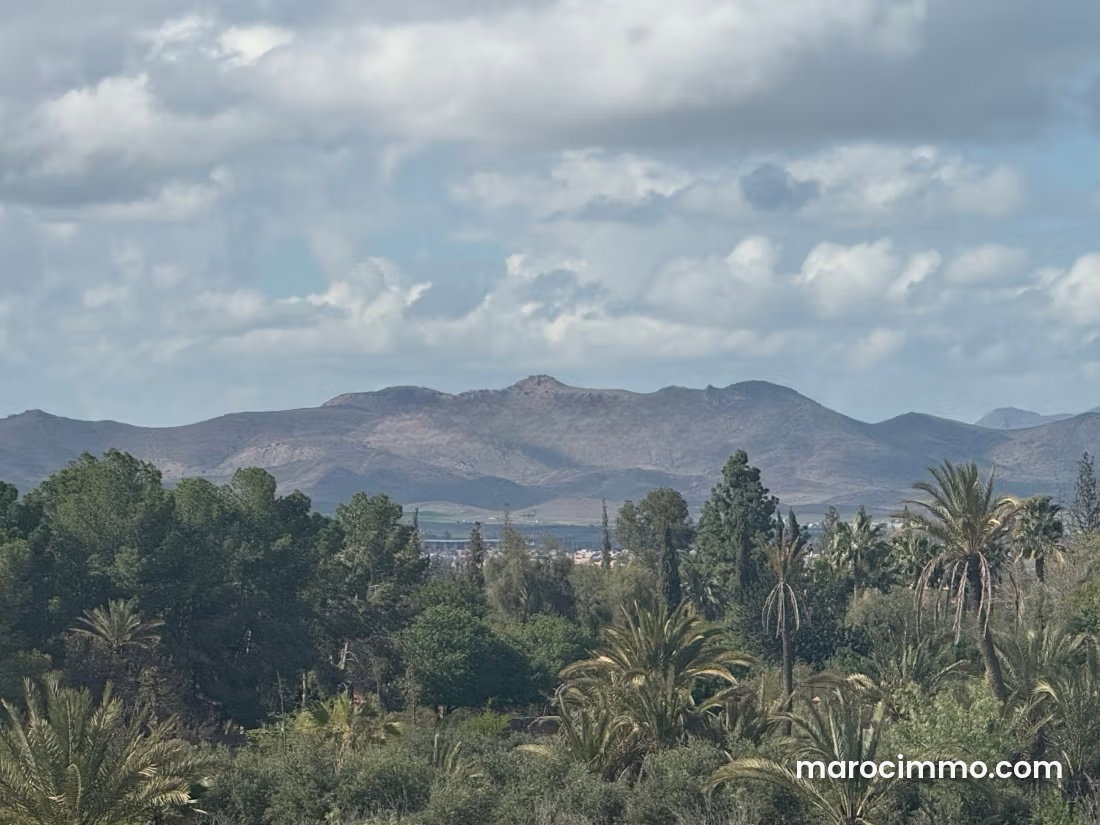 20,000 m² Plot in Amelkis, Marrakech, with Quick Access to the City Centre — Marrakesh