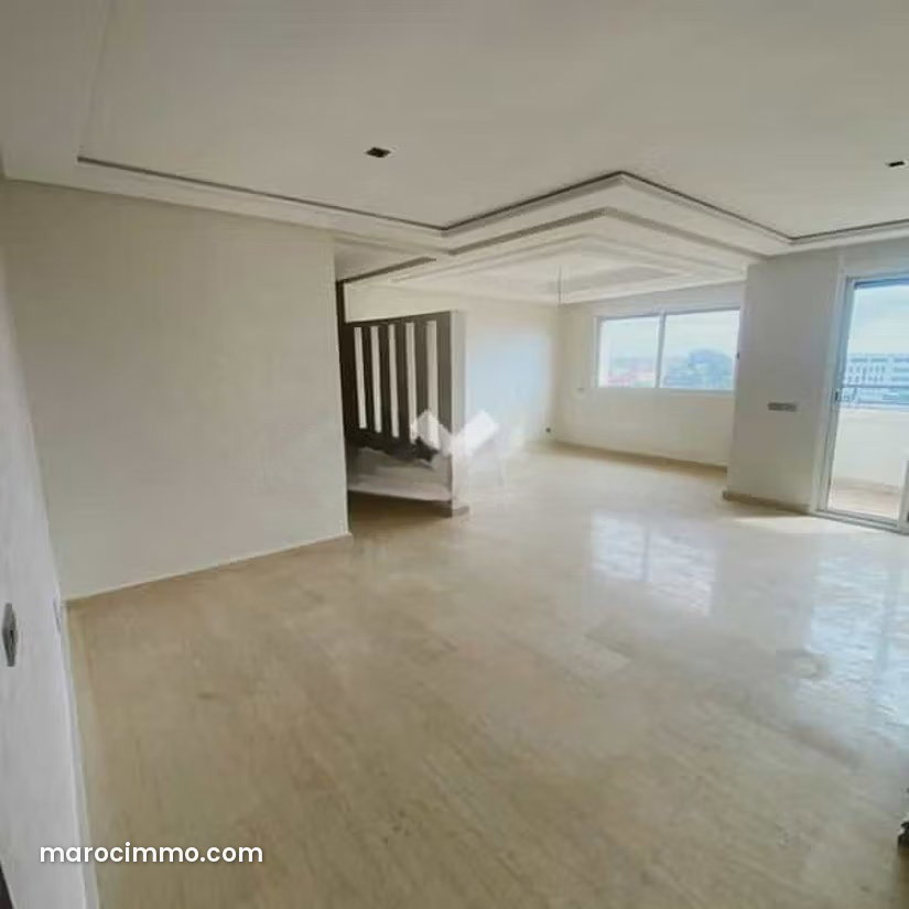 Appartement neuf 90 m², dernier étage avec ascenseur à Lissasfa — Casablanca