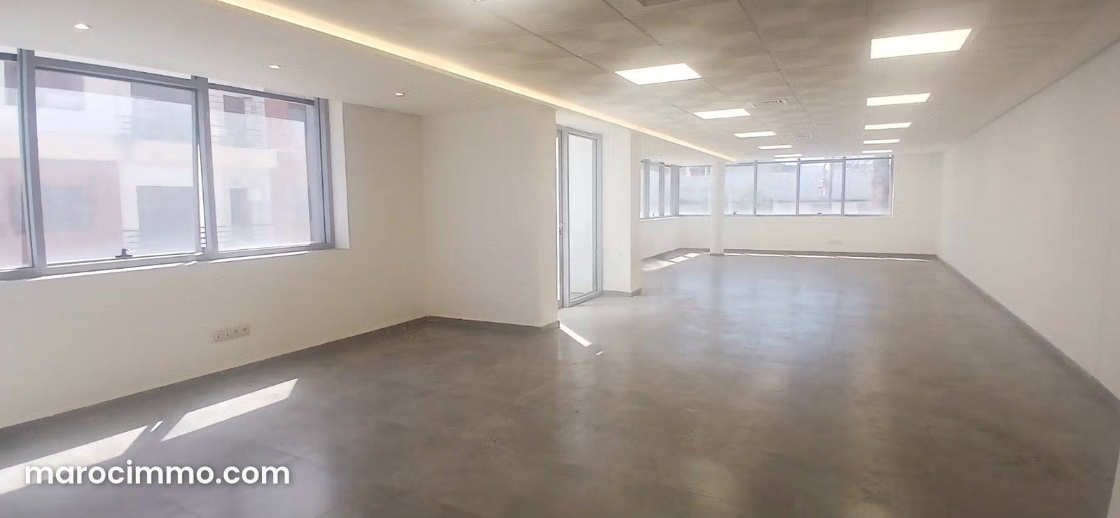 1,000 m² Office Building in Agdal, Rabat: New-Build Property with 4 Flexible Levels — Rabat