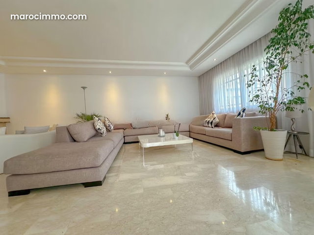 Racine – Superbe appartement meublé — 2
