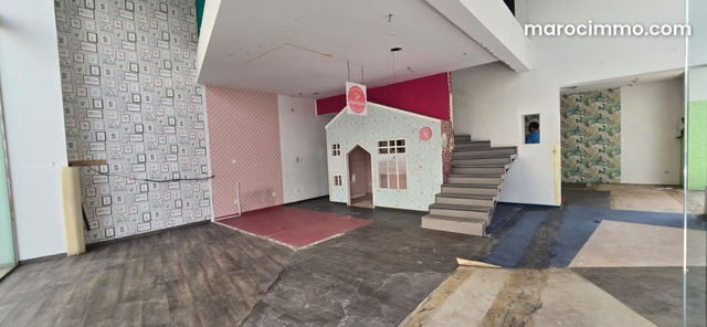 Commercial space for rent - 160m2 in Racine — Casablanca