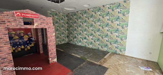 Commercial space for rent - 160m2 in Racine — 5