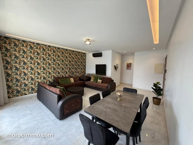 Appartement avec grande terrasse — 3