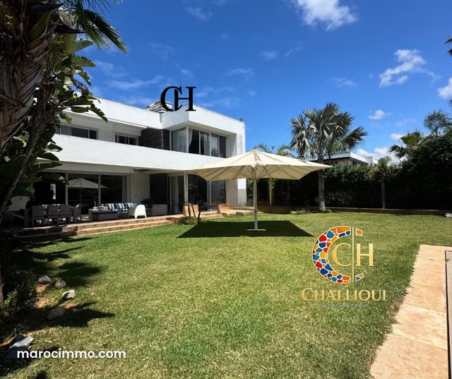 Villa moderne à vendre — 2