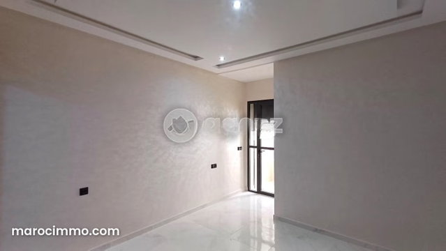 RÉSIDENCE THAMI Appartement à vendre 120 m², 3 chambres El Bassatine Meknès — 2