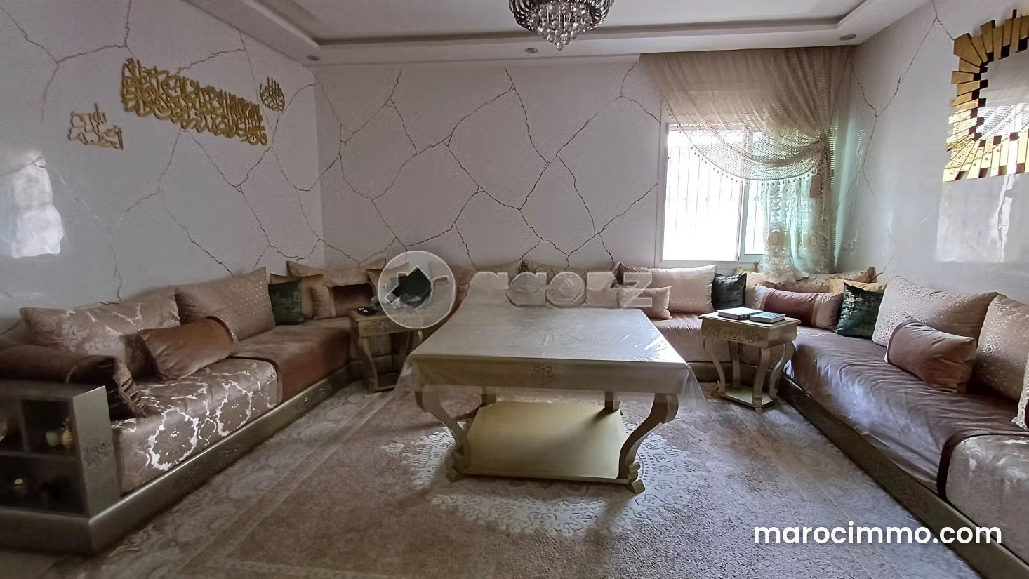 Apartment with terrace and garage in Hay Mohammadi, Casablanca — Casablanca