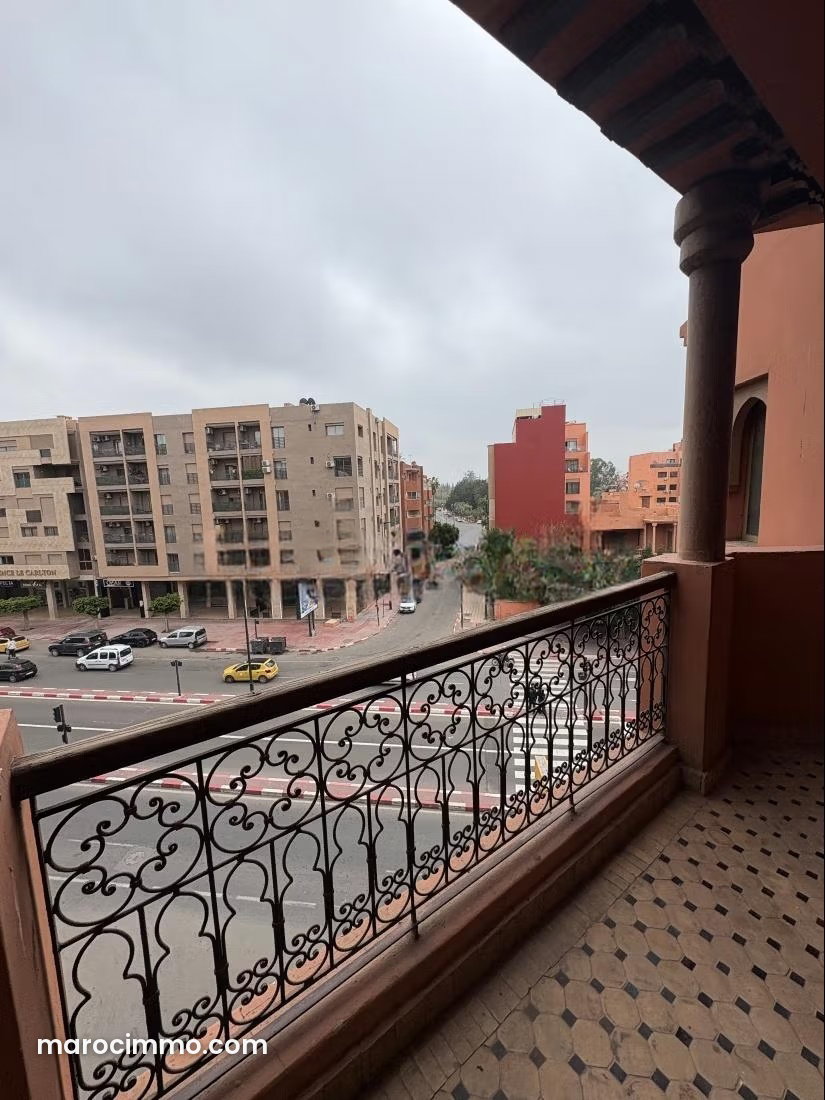 شقة مع شرفتين للبيع بقلب كليز مراكش — مراكش