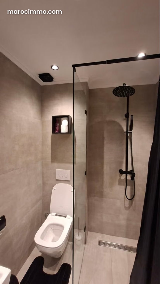 Apt 140 m² 3 chambres meublé — 3