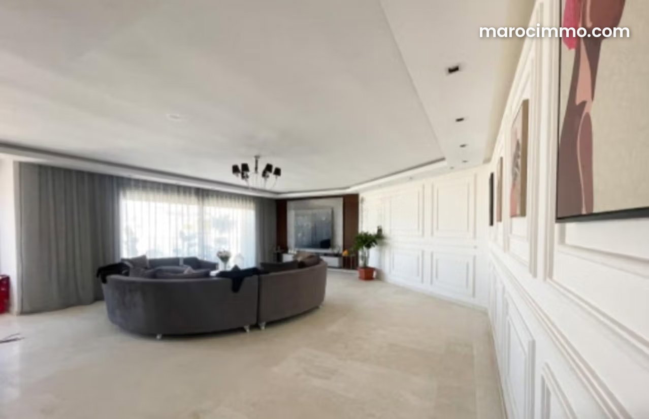 225 m² Sea-View Apartment, Gauthier, Casablanca — Casablanca