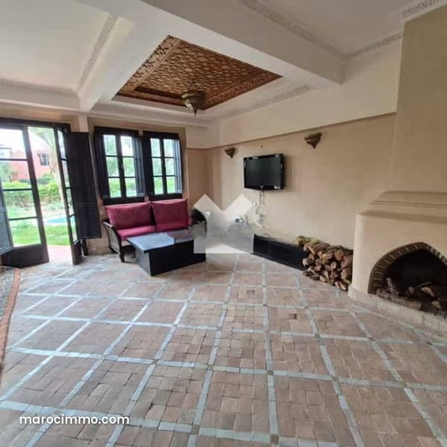 Villa à Vendre de 1094.0 m² à Marrakech, Palmeraie Extension — 2