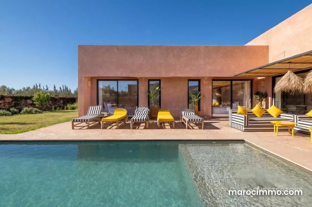 Contemporary villa with pool at Route Amizmiz, Marrakech — 3