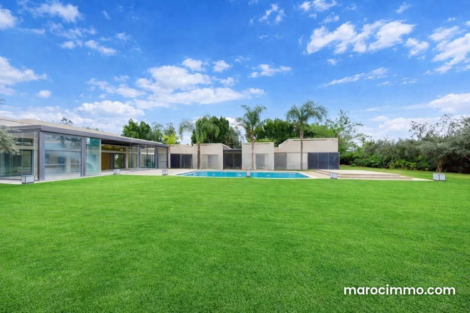 Villa d’exception en première ligne de golf – El Maaden Golf Resort, Marrakech