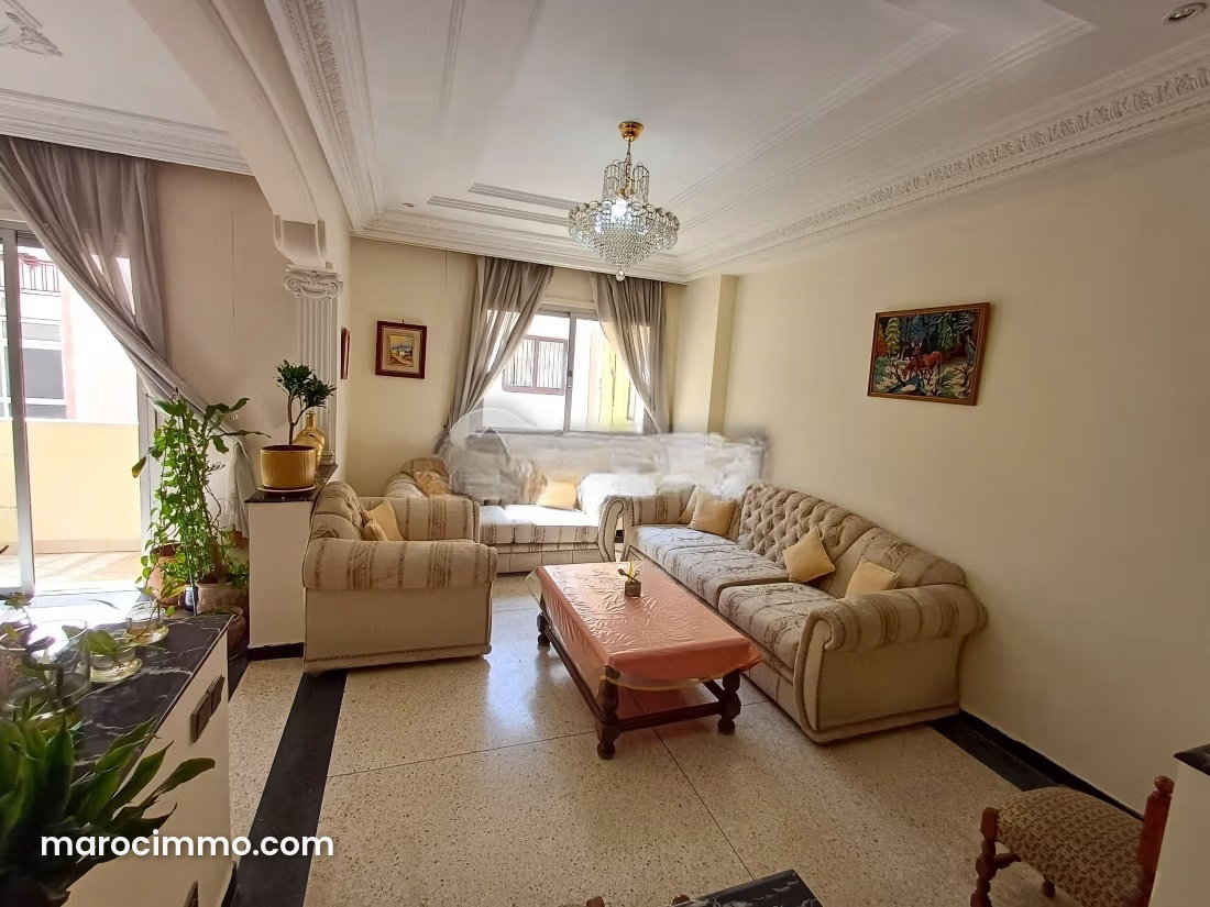 181 sqm apartment, 3 bedrooms with terrace, Maarif, Casablanca — Casablanca