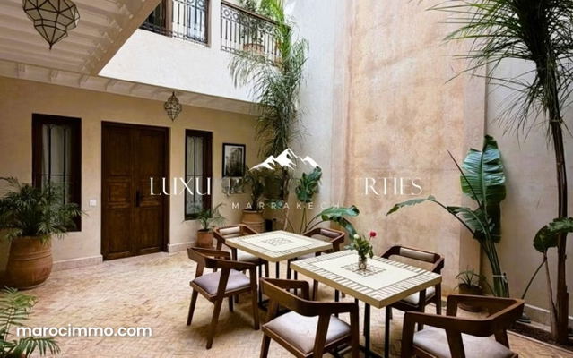 Riad exploité avec 6 suites à Douar Graoua, Médina — Marrakech