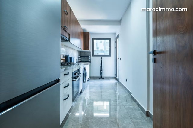 Magnifique appartement 3 chambres joliment meublé en location longue durée à CFC — 4