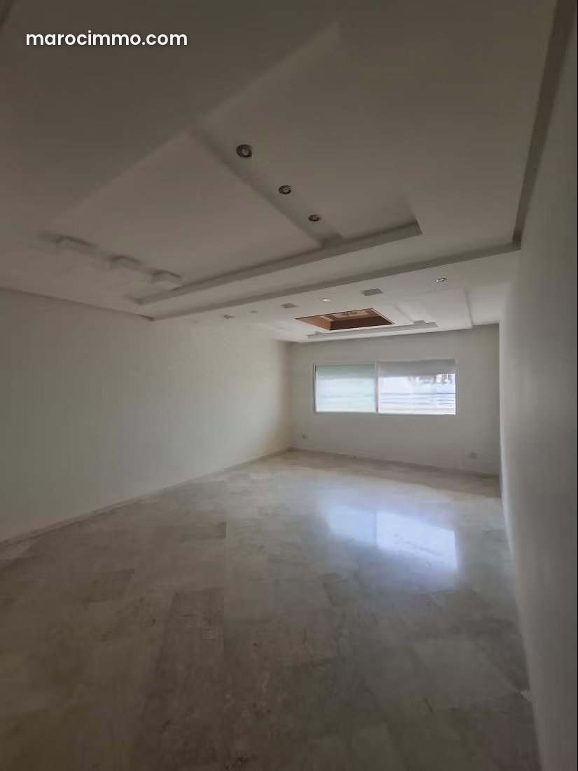 120 sqm apartment with terrace in the heart of Mozart, Tangier — Tangier
