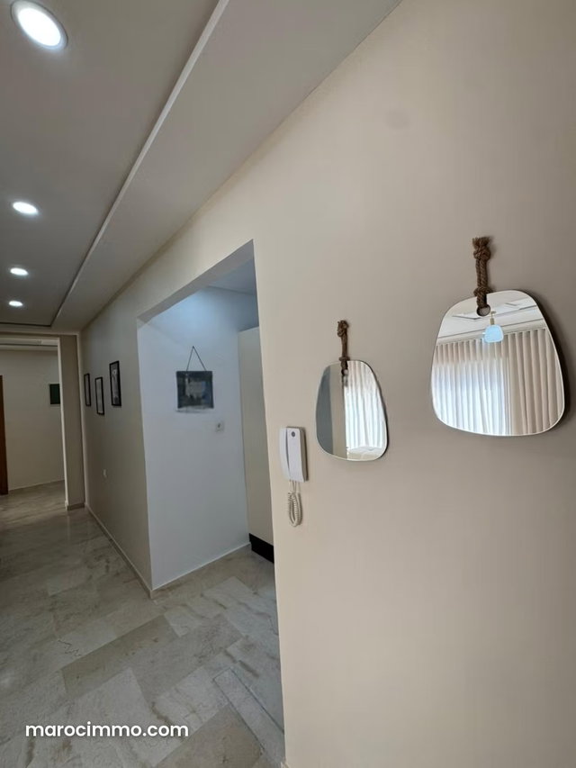Appartement moderne à louer quartier Place Mozart — 3