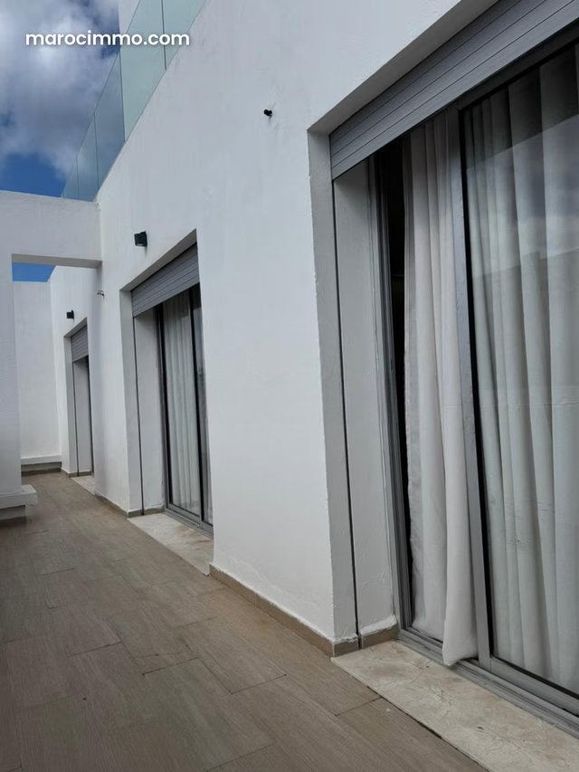 Appartement moderne à louer quartier Place Mozart — 4