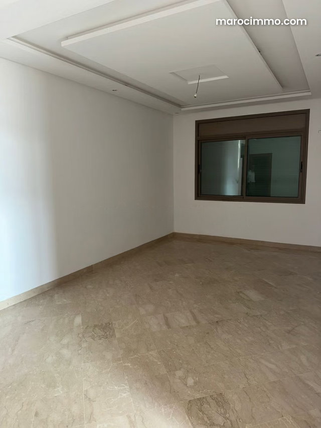 Bel appartement F3 à vendre quartier wifak — 2