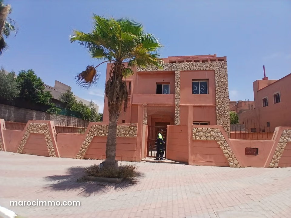 Villa semi Finie à vendre