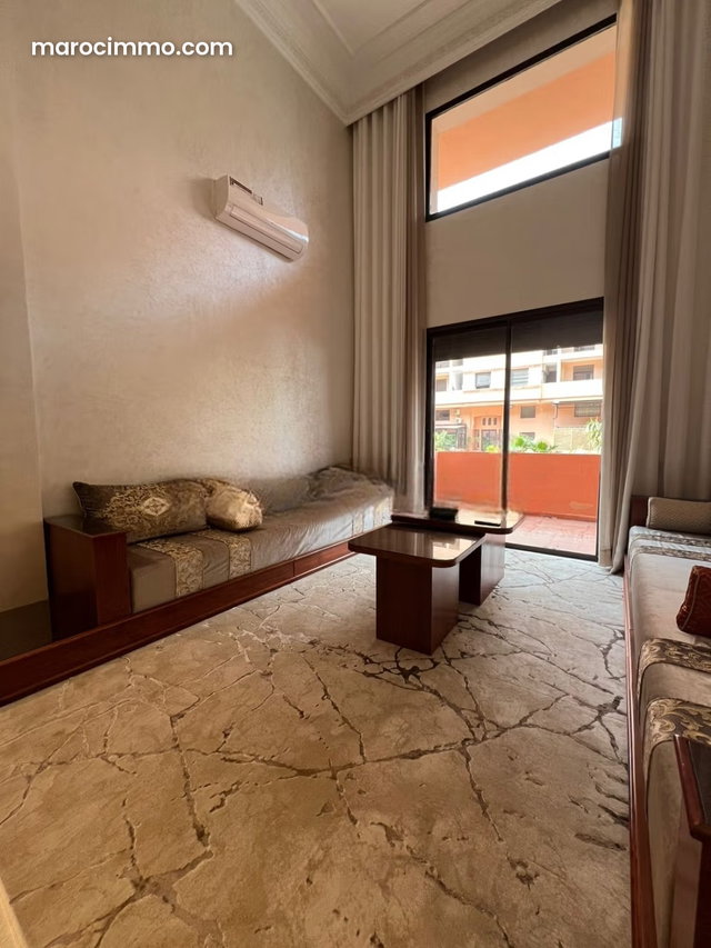 Duplex Apartment in Gueliz Residence with Pool — 3