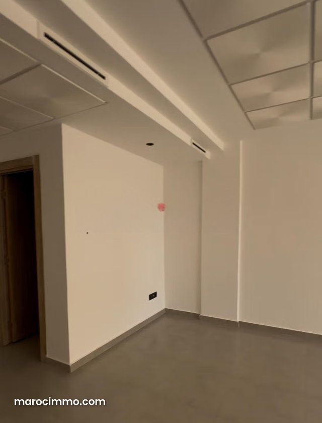 Location Bureau à aïn chock — 2