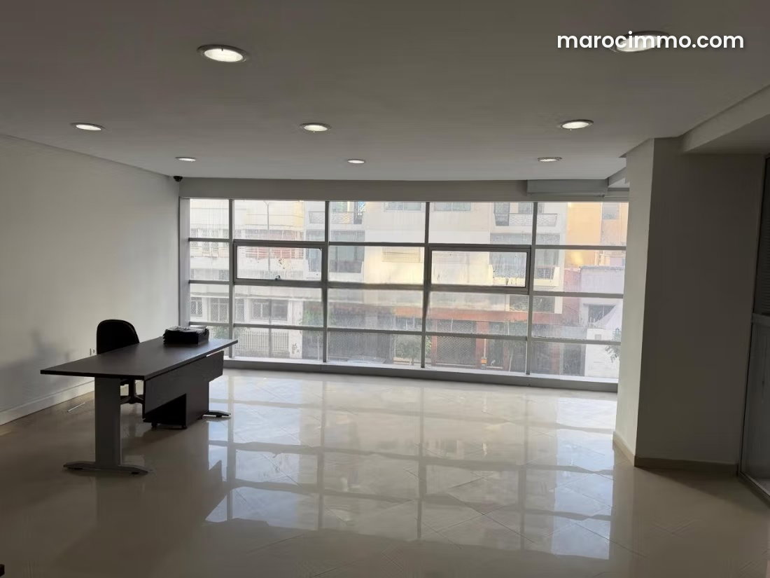 118 m² Office for Lease on Boulevard Anfa, Casablanca — Casablanca