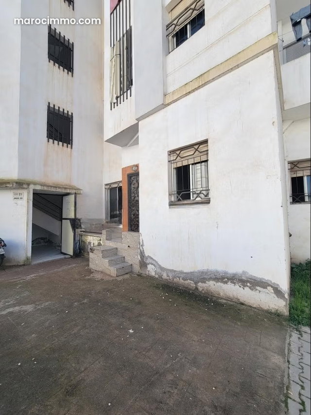 Apartment for Sale in Dar Bouazza. 4 bedrooms. Concierge Service — 2