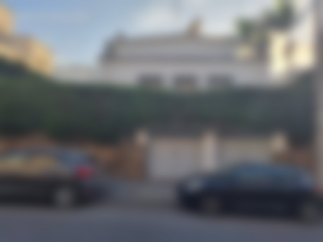 فيلا فاخرة بطابق واحد للبيع بحي الأحباس الدار البيضاء