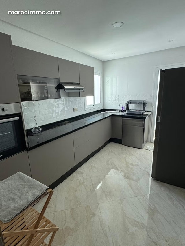 Appartement à louer Ghandouri — 3