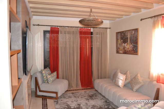Bel appartement en location à Ennakhil Palmeraie. Surface totale 95 m². Bien meublé — 5