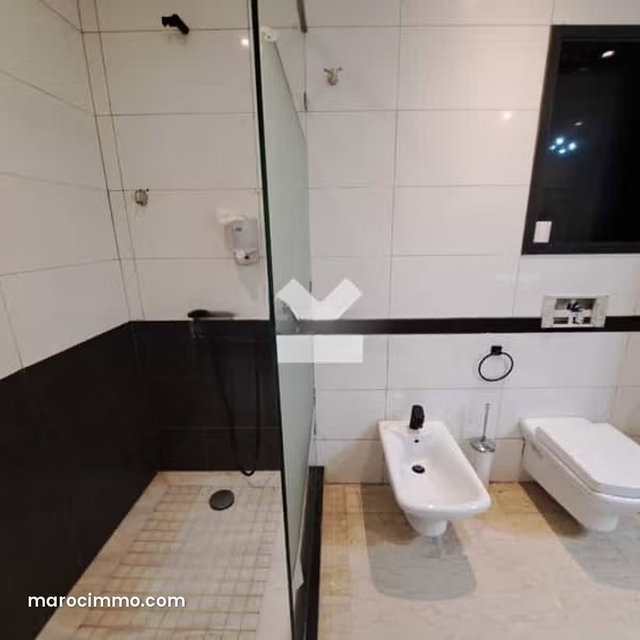 Appartement à Louer de 166.0 m² à Casablanca, Les Princesses — 4