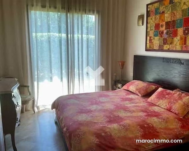 Villa à Vendre de 1100.0 m² à Marrakech, Route De Fes — 3