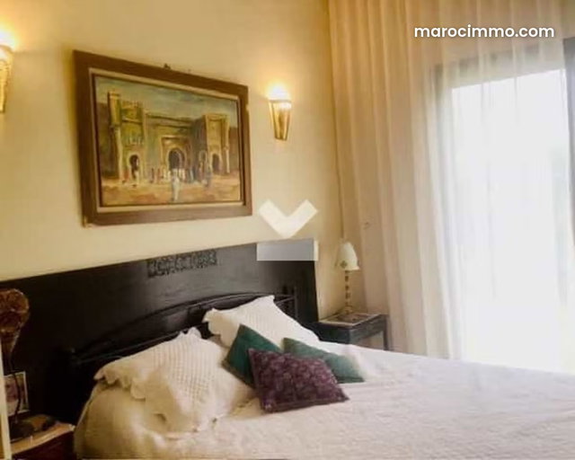 Villa à Vendre de 1100.0 m² à Marrakech, Route De Fes — 2