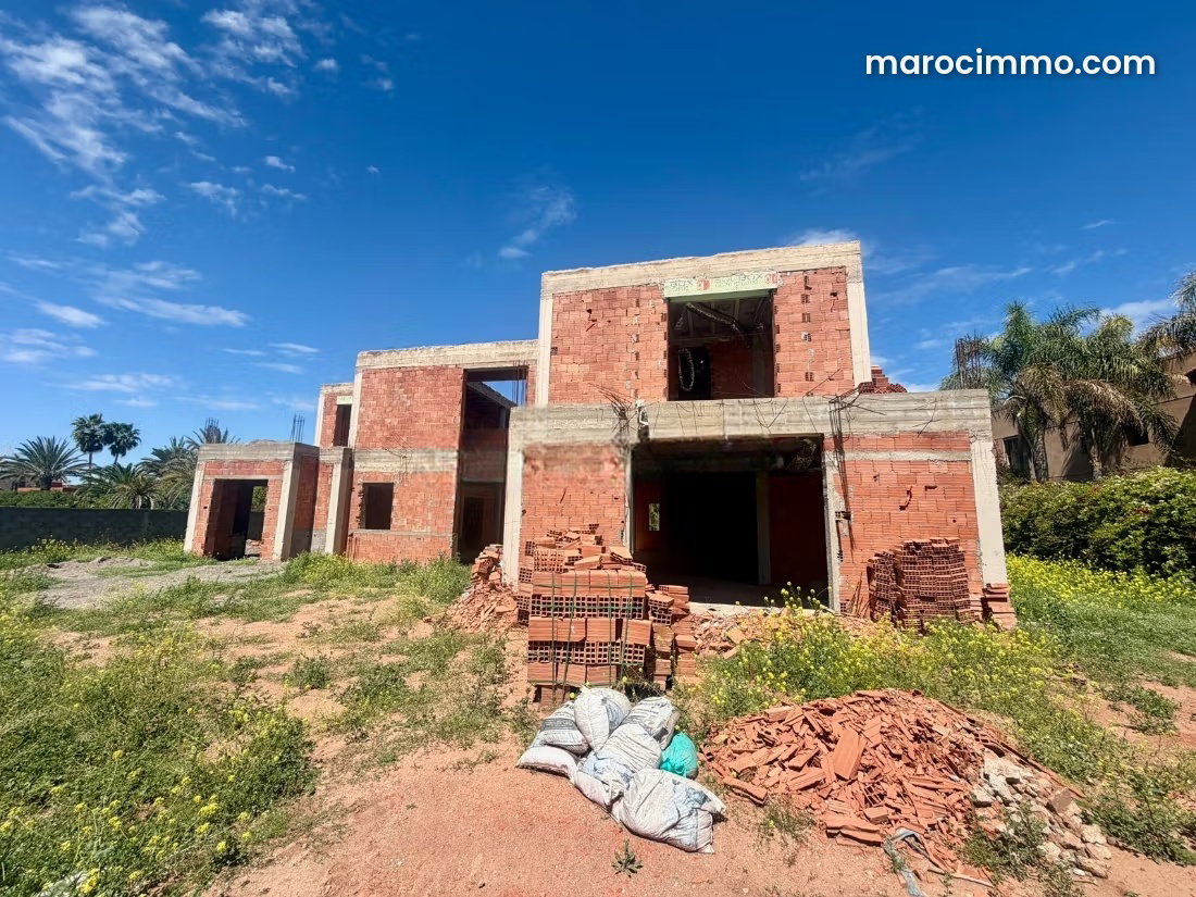 841 m² Villa on a 1,250 m² Plot, Route de Fès, Marrakech — Marrakesh