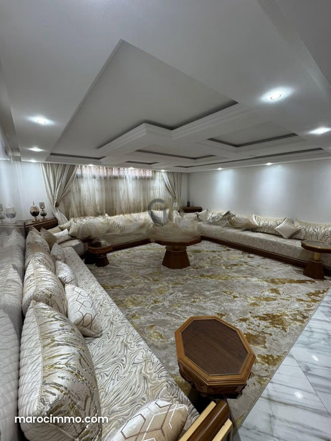 Villa neuve 700 m² avec piscine et hammam, Riyad, Rabat — Rabat