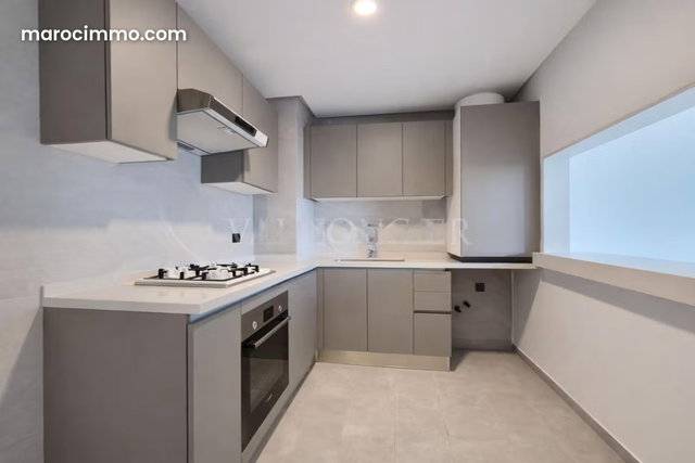 Location superbe studio neuf avec terrasse 60m2 Bouskoura ville verte — 4