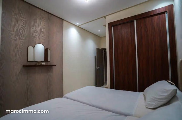 Magnifique Appartement à Louer avec Piscine — 5