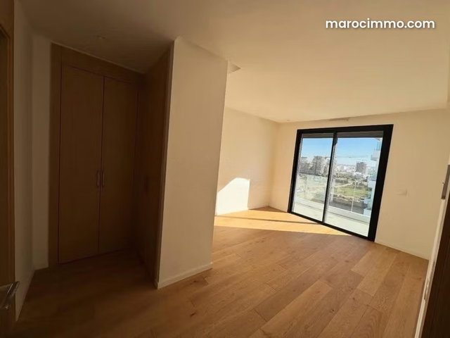 Appartement d’exception à louer – CFC — 4