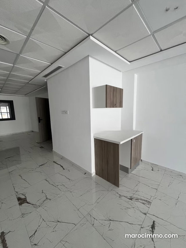 Office Open Space for Rent in City Center Tangier — 3
