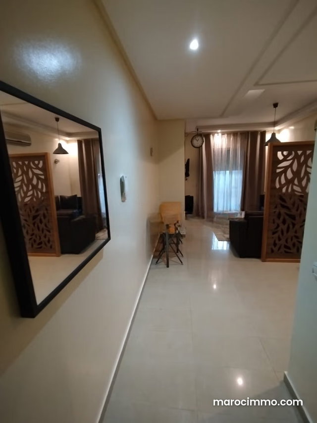 Apartment for rent in Mers Sultan. 2 large rooms. Satellite dish and security — 2