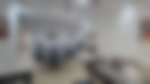 شقة مفروشة رحبة للكراء بحي غوتيي في الدار البيضاء — الدار البيضاء