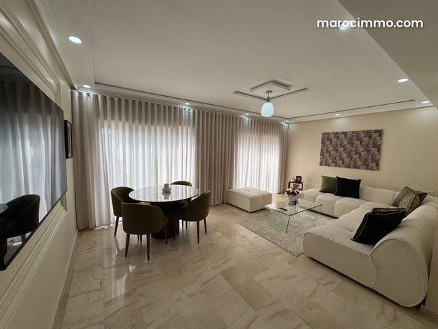 Luxueux appartement à louer avec terrasse — 3